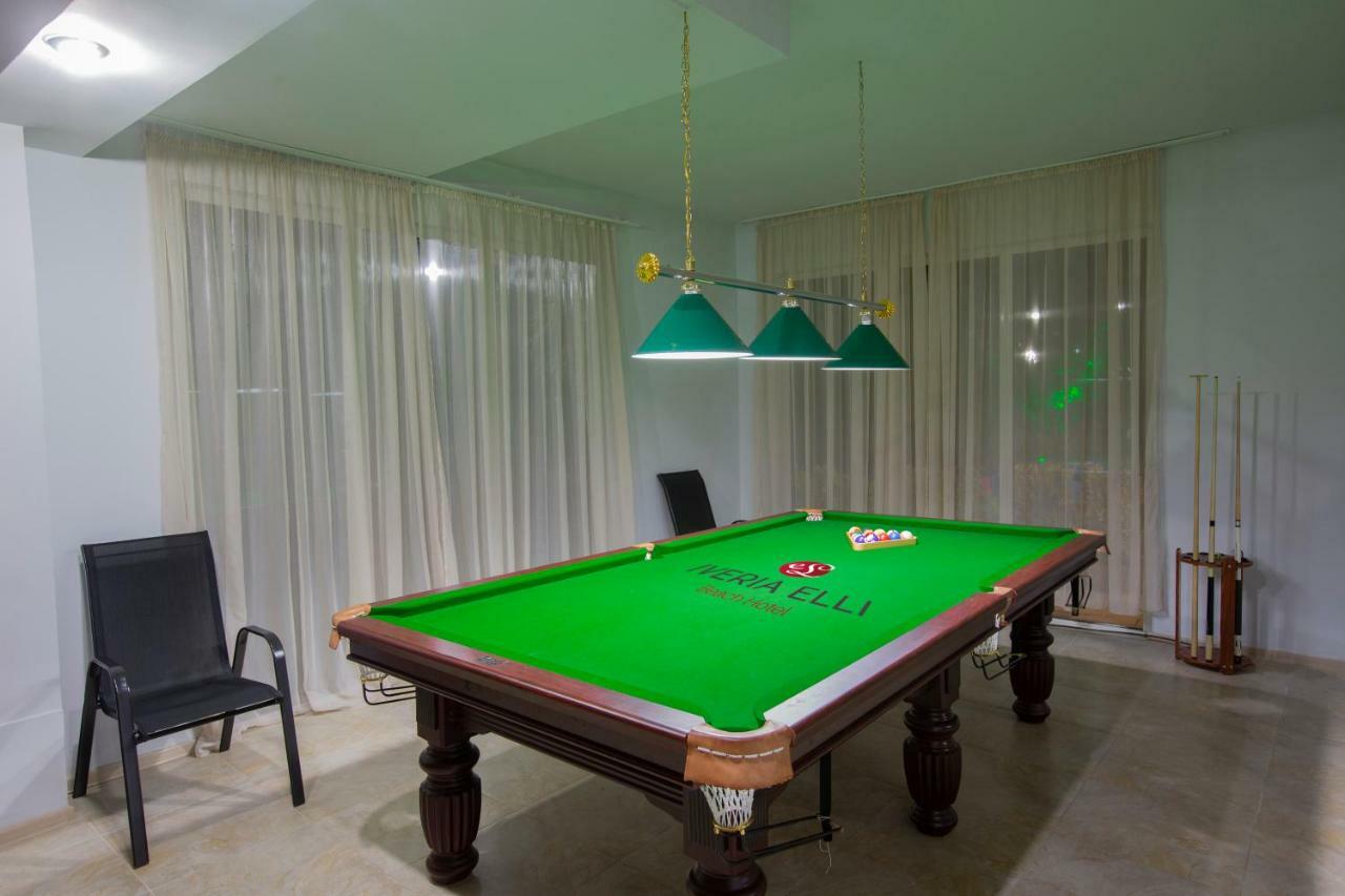 שקווטילי Iveria Elli Hotel מראה חיצוני תמונה